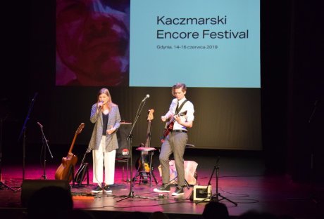 Grand Prix festiwalu Kaczmarski Encore Festival: Paulina Wróblewska z akompaniamentem Grzegorza Duszaka
